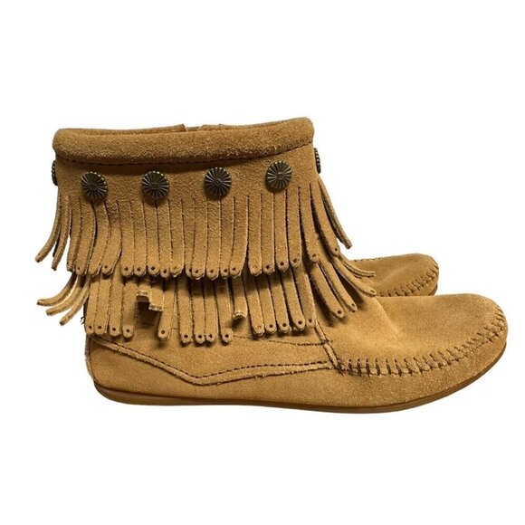 Minnetonka Double Fringe Boot Moccasin Side Zip Womens Sz 7 Tan Suede 697T Boho - Picture 1 of 7